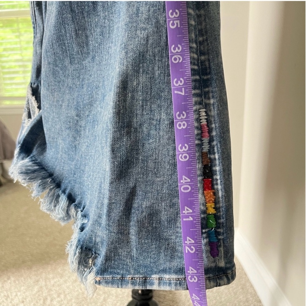 American Eagle high rise super stretch pride festival flare embroidered jeans - Picture 12 of 14